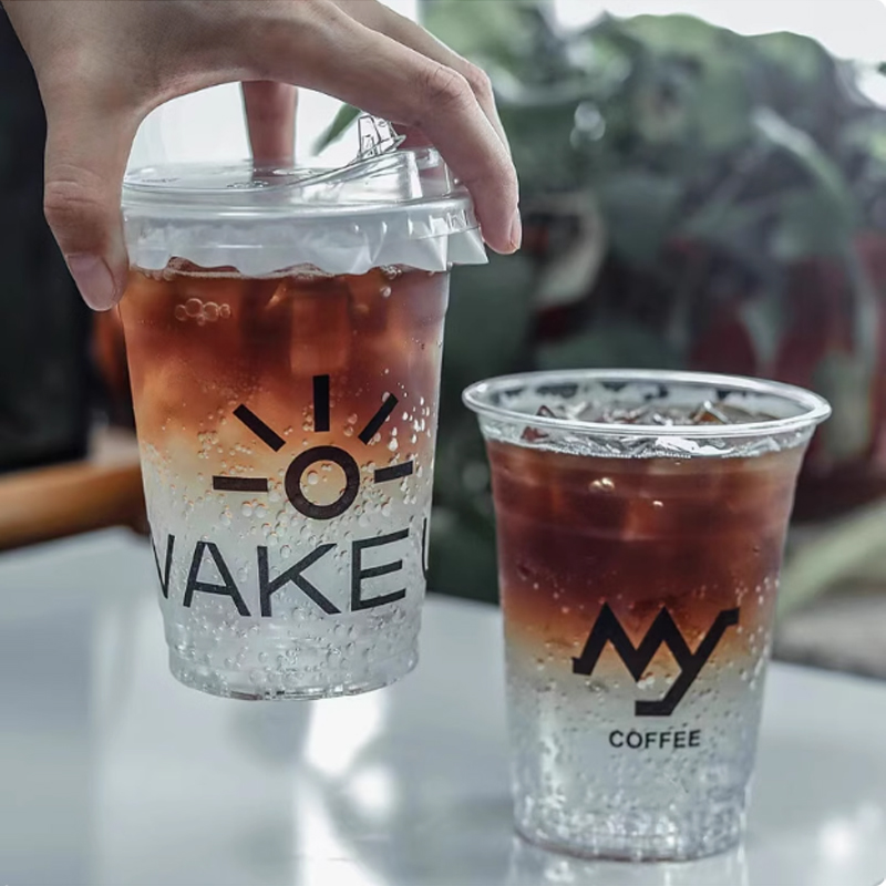 カスタマイズされたロゴのY字型プラスチックカップ、バブルティ - Coffee Tea House のレビューと価格