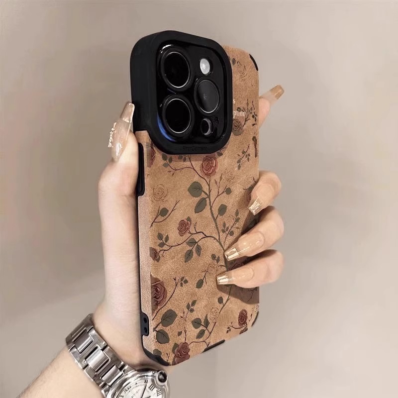レザー張りの葉山茶花りんご16E 12 Pro Maxスマホ - Coffee Plus Tea のレビューと価格
