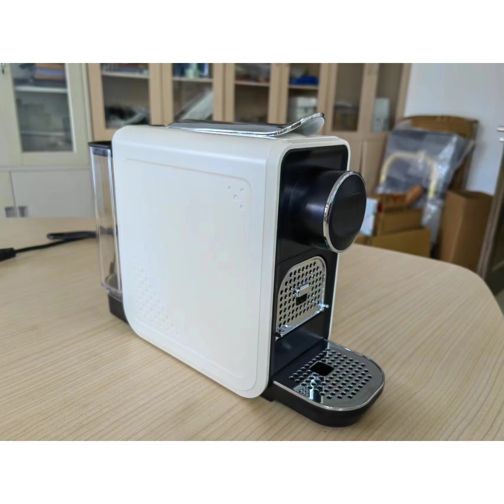 業務用コーヒーメーカー（パン屋向け）ポンプコア部品 - Coffee & Tea Collective のレビューと価格