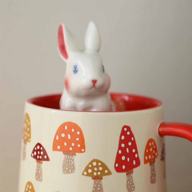 ヨーロッパ風セラミックきのこ型ウォーターカップ、上品な赤いコ - Coffee Tea English のレビューと価格